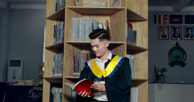 Why Biology Tuition Matters for Students in Singapore