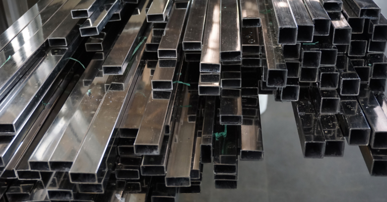 Aluminum Tube: Properties, Applications, and Advantages in Modern Engineering